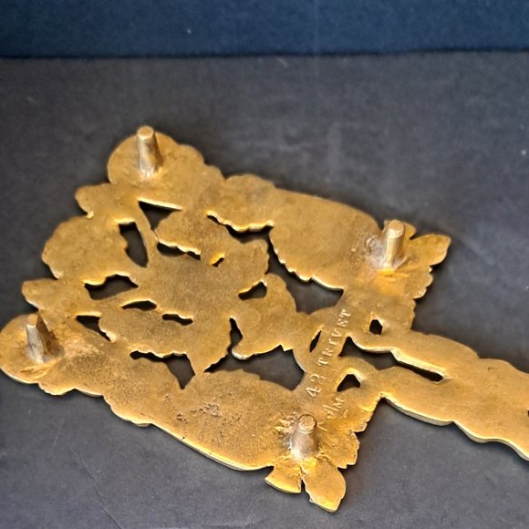 VINTAGE BRASS TRIVET - Picture 3 of 6